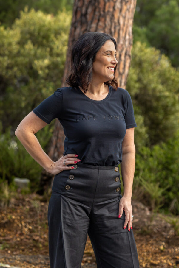 Ladies T-Shirt Cape Town ~ Black