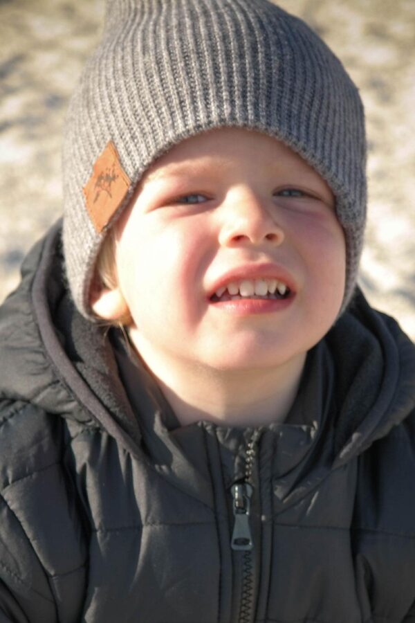 Kids Beanie ~ Grey Melange Knit