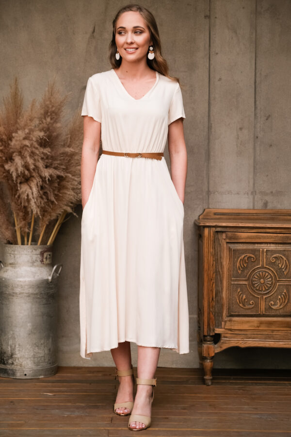 Casual Dress Rayon ~ Ivory